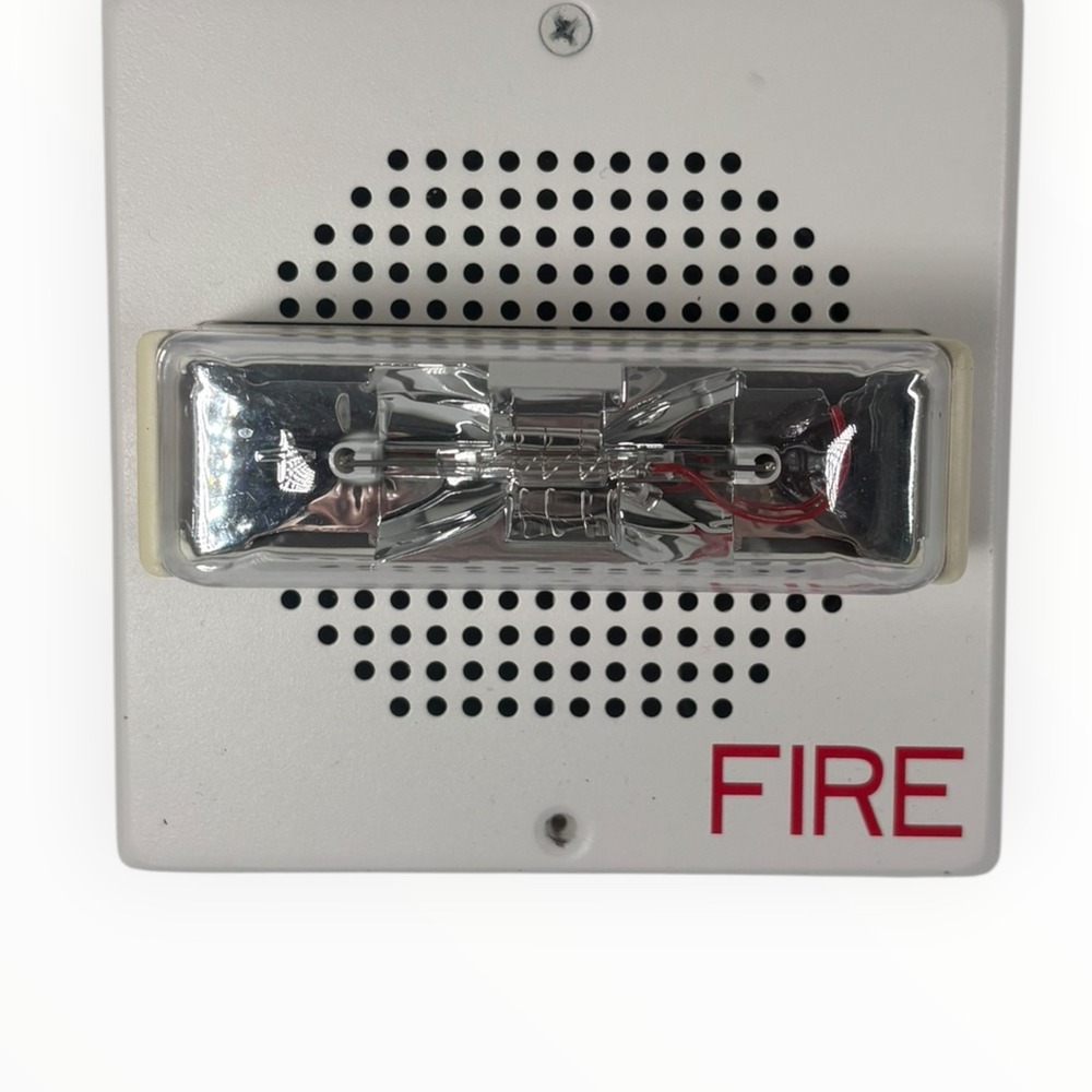 Wheelock E70-24MCW Fire Alarm Speaker Strobe White Square Excellent Condition